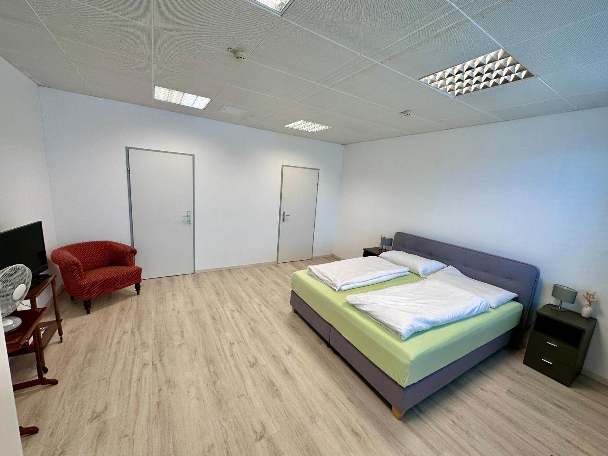 Kobra Room In Spielberg Spielberg Bei Knittelfeld Екстериор снимка